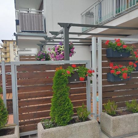 Swinoujscie Platan Patio 6 - Berry Apartments Kültér fotó