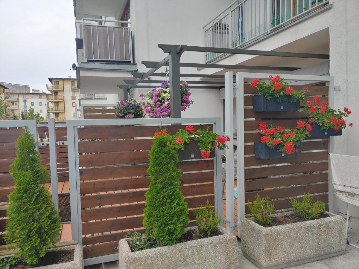 Swinoujscie Platan Patio 6 - Berry Apartments Kültér fotó