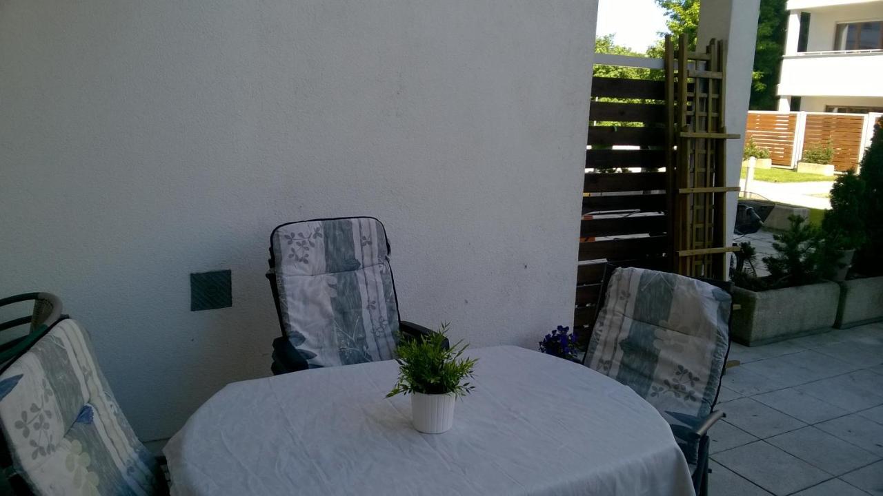 Swinoujscie Platan Patio 6 - Berry Apartments Kültér fotó